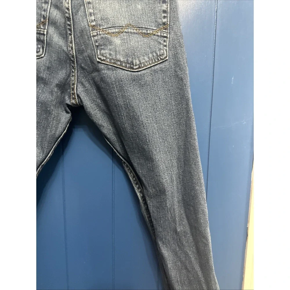 Wrangler Slim Straight Denim Blue Jeans Men's 28' X 30' 1092SSWJS‎